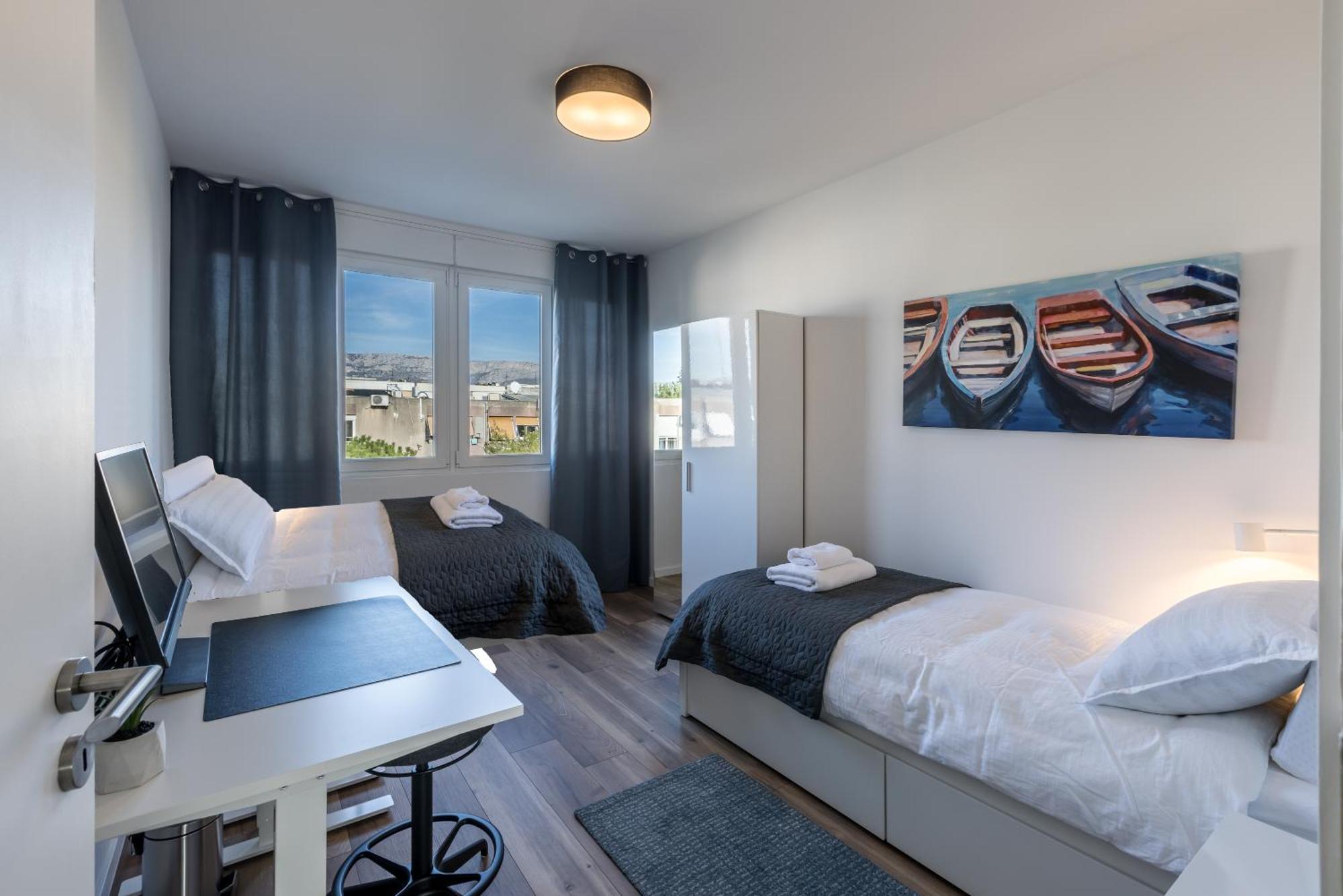 Sundowners Apartment, 52Qm, Double & Single Bed, 10 Min From Old Town Of 스플리트 외부 사진